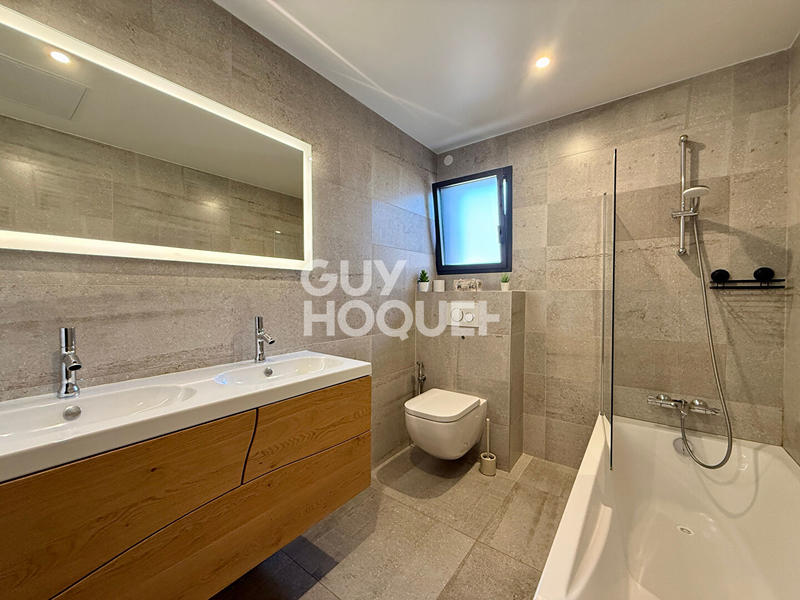 Maison - 144 m² - 5 pièces