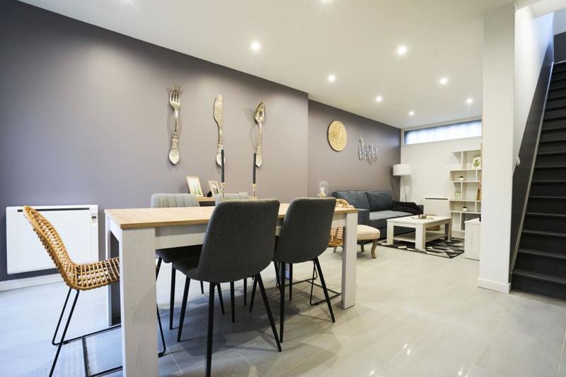 Maison - 111 m² - 6 pièces