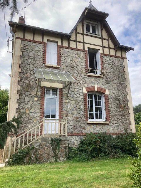 Maison - 128 m² - 7 pièces