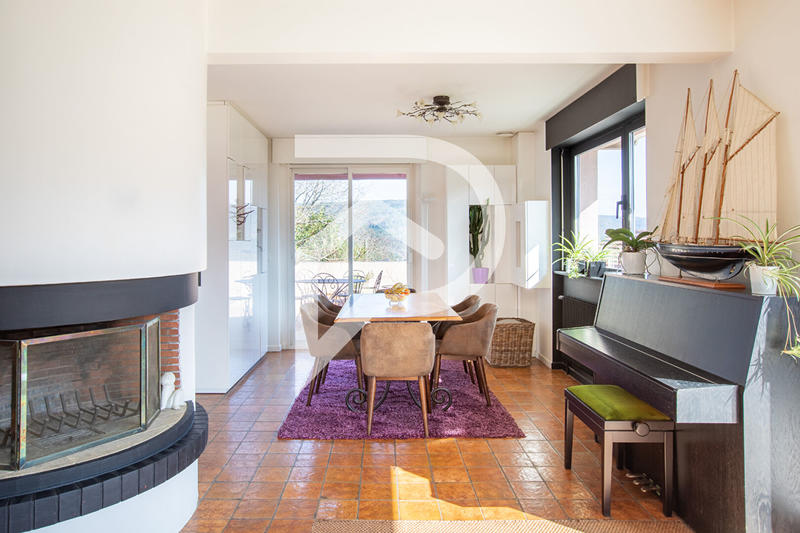 Maison d'architecte - 170 m² - 7 pièces