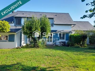 Maison - 200 m² - 7 pièces