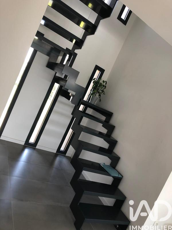 Maison de maîtres - 177 m² - 5 pièces