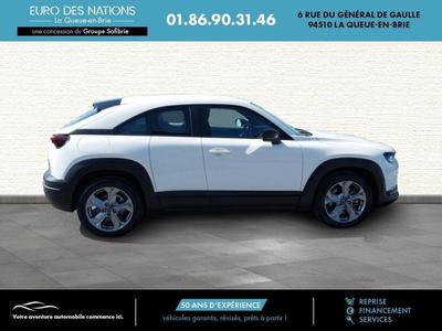 Mazda 3 E-Skyactiv 145ch