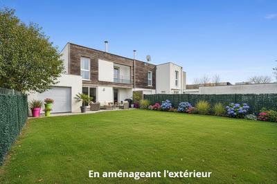 Maison - 99 m² - 5 pièces