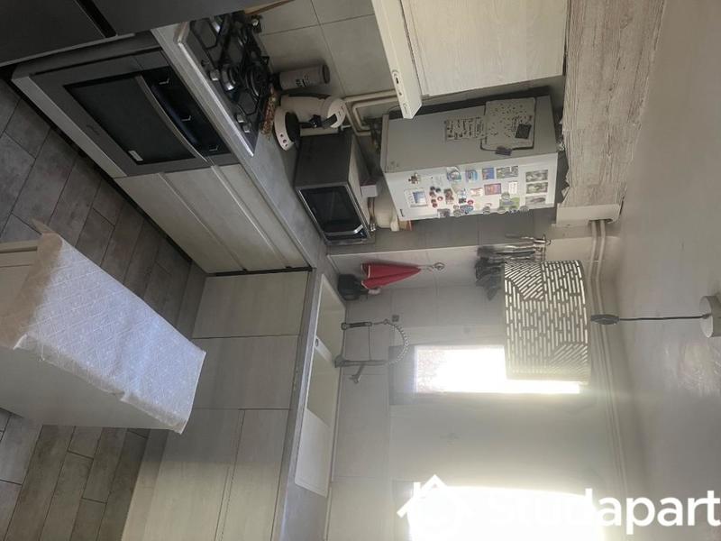 Chambre - 11 m² - 1 pièce