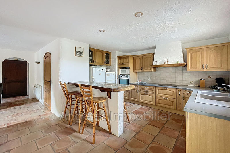 Villa - 189 m² - 6 pièces