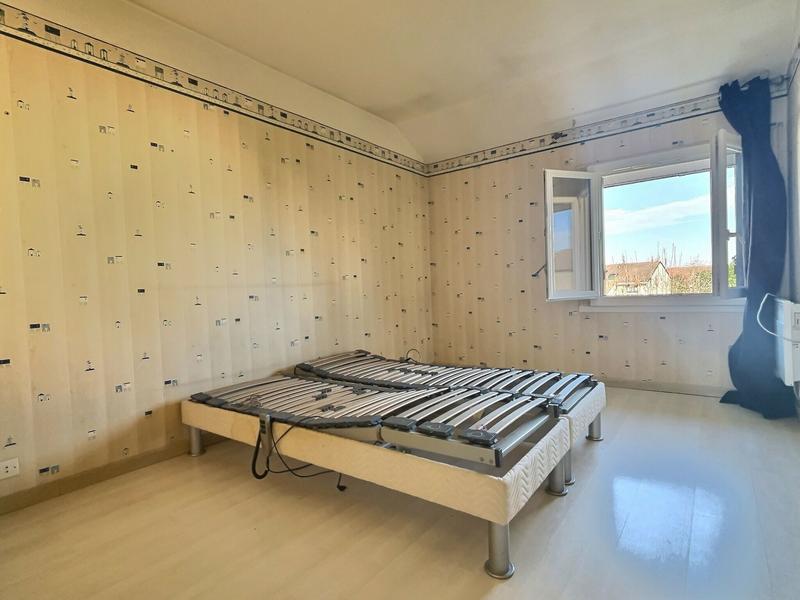 Maison - 96 m² - 5 pièces