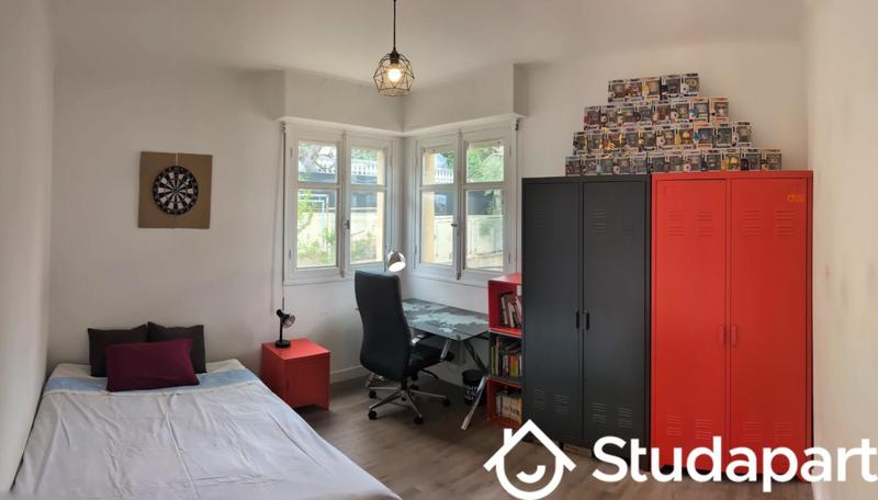 Chambre - 9 m² - 1 pièce