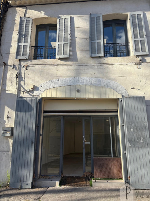 Local commercial - 27 m² - 1 pièce