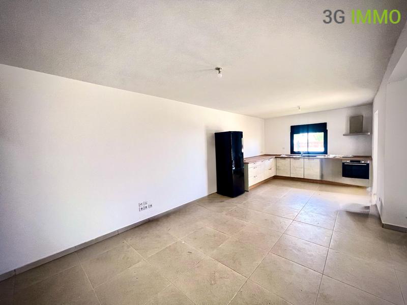 Maison - 101 m² - 8 pièces