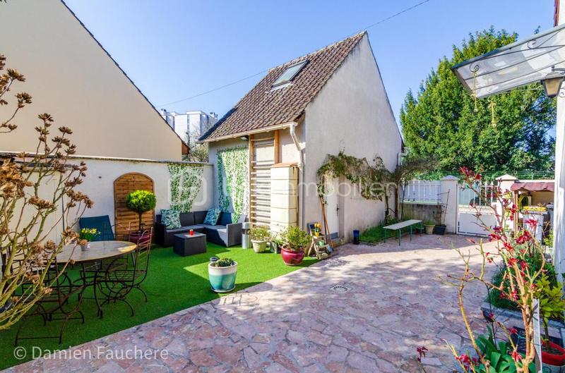 Maison - 134 m² - 5 pièces