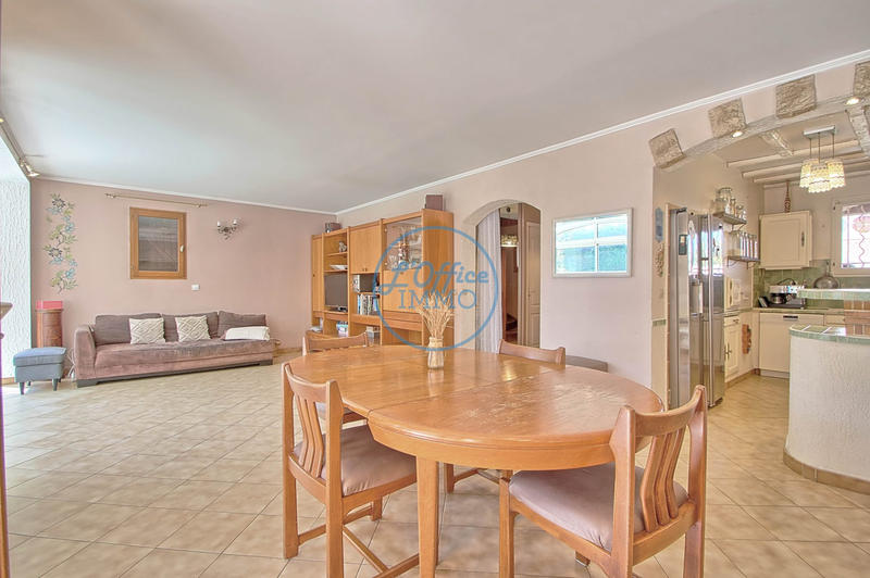 Maison - 118 m² - 5 pièces