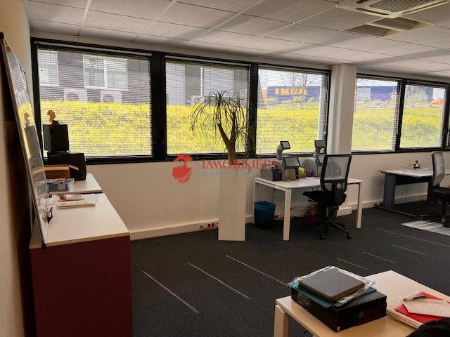 Bureau - 400 m²