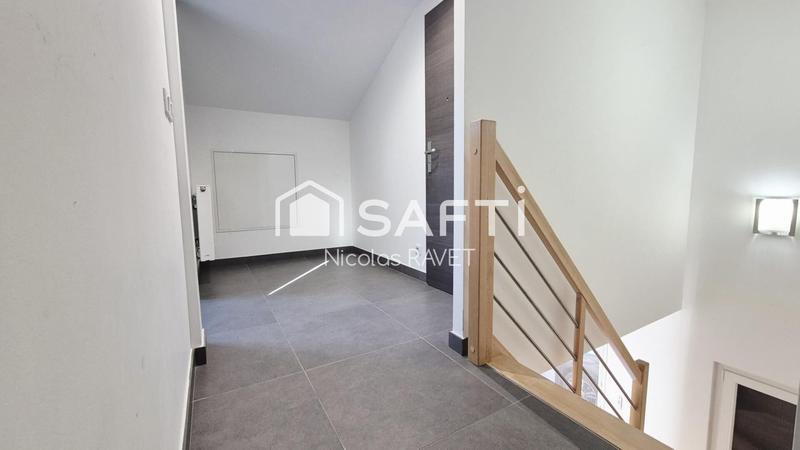 Maison - 96 m² - 5 pièces
