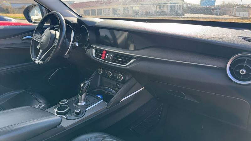 Alfa Romeo Stelvio 2.0t 280 At8 First Edition