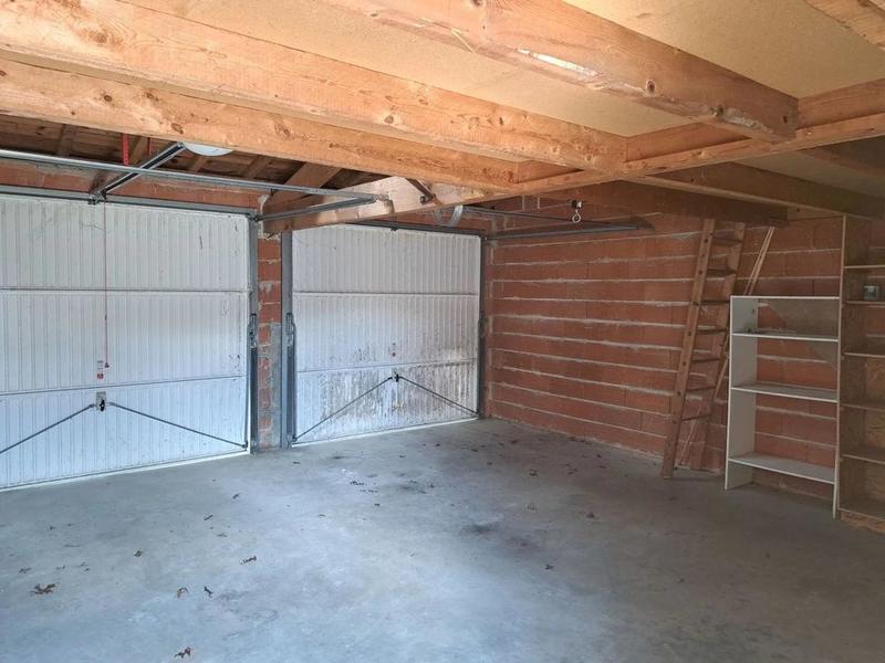 Maison - 200 m² - 8 pièces