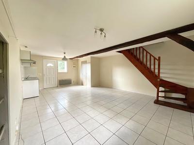 Maison - 60 m² - 3 pièces