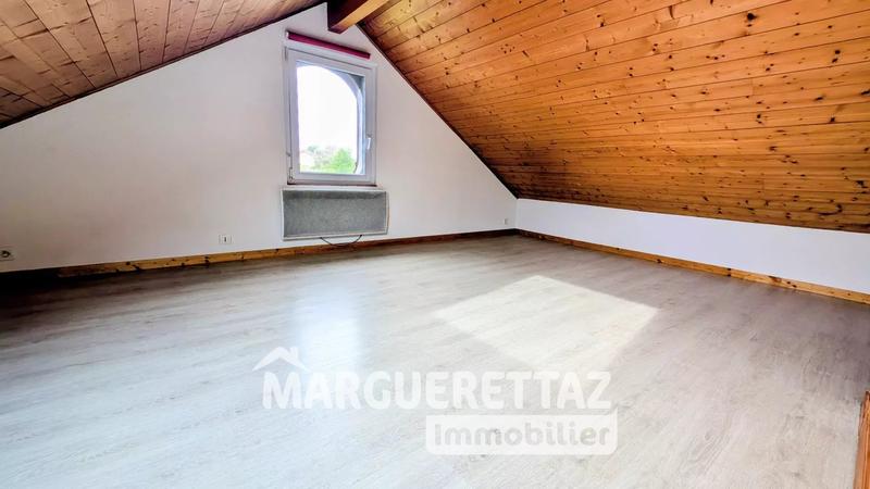 Appartement - 101 m² - 5 pièces