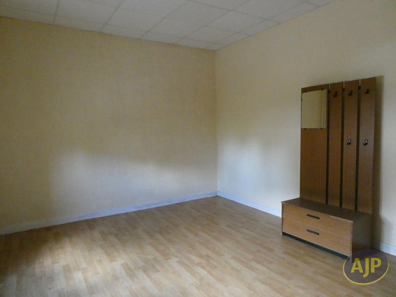 Immeuble - 220 m² - 7 pièces