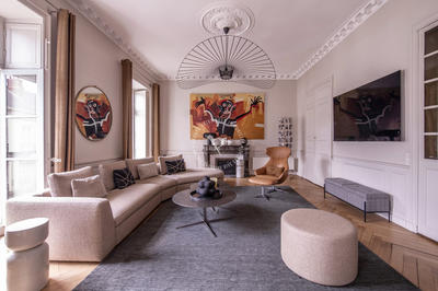 Appartement - 250 m² - 9 pièces