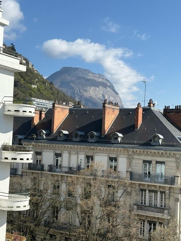 Appartement - 53 m² - 2 pièces