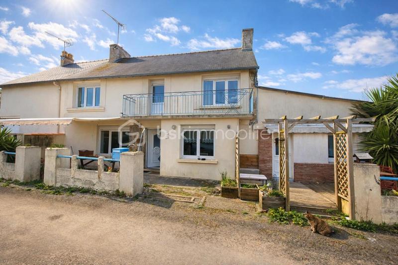 Maison - 154 m² - 10 pièces