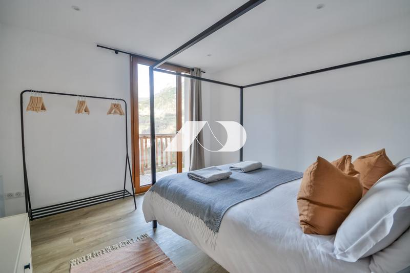 Appartement - 81 m² - 4 pièces