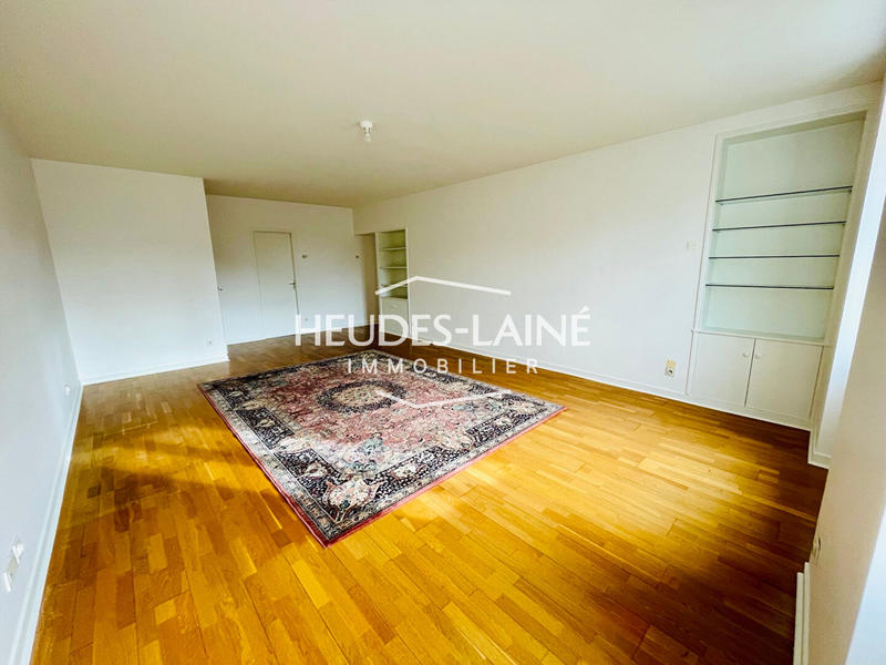 Appartement - 85 m² - 3 pièces