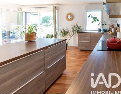 Appartement - 84 m² - 4 pièces