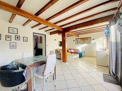 Maison - 121 m² - 5 pièces