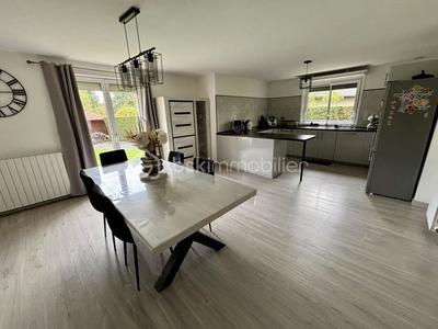 Maison - 146 m² - 6 pièces