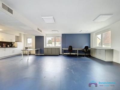 Bureau - 97 m²