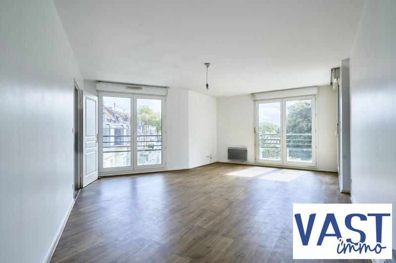 Appartement - 102 m² - 4 pièces