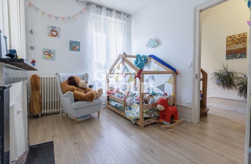 Maison de loisirs - 120 m² - 5 pièces