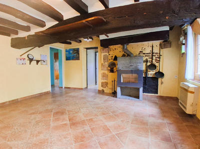 Maison - 85 m² - 4 pièces