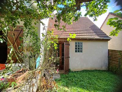 Maison - 150 m² - 9 pièces