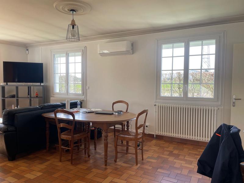 Maison - 230 m² - 6 pièces