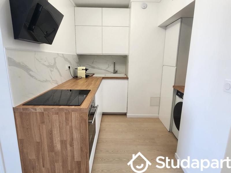 Chambre - 11 m² - 1 pièce