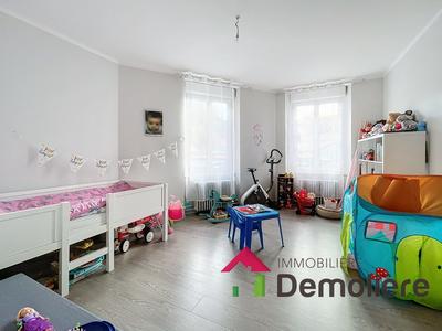 Immeuble - 130 m² - 3 pièces