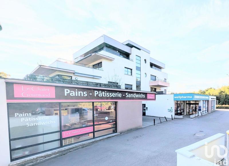 Local commercial - 77 m²