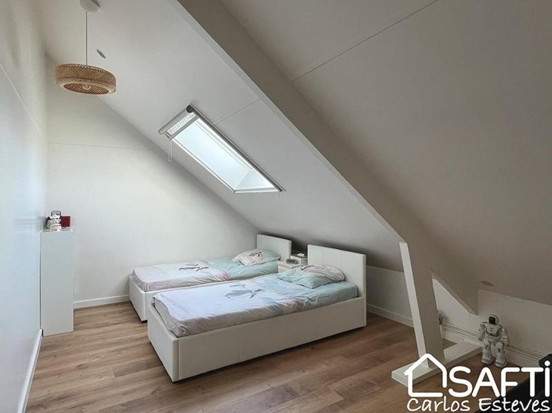 Maison - 164 m² - 7 pièces