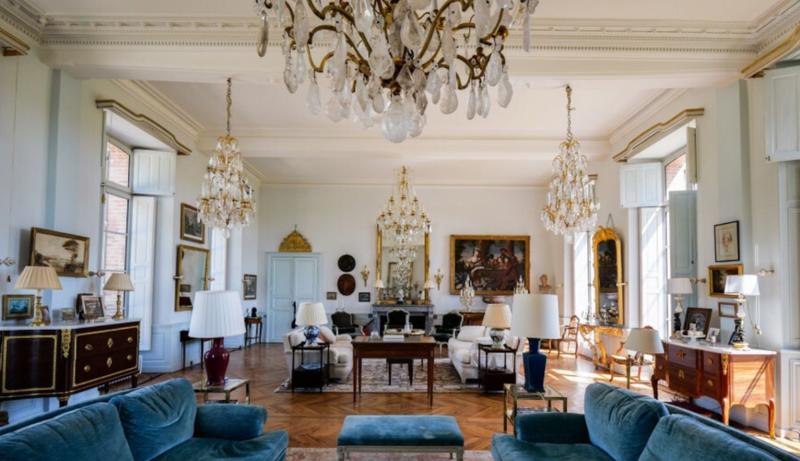 Manoir - 1 500 m² - 25 pièces