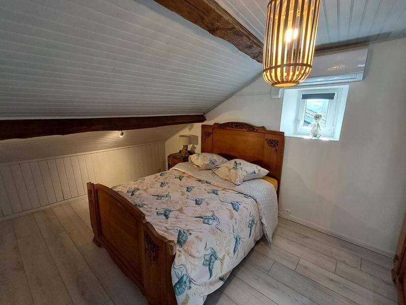 Maison - 155 m² - 9 pièces