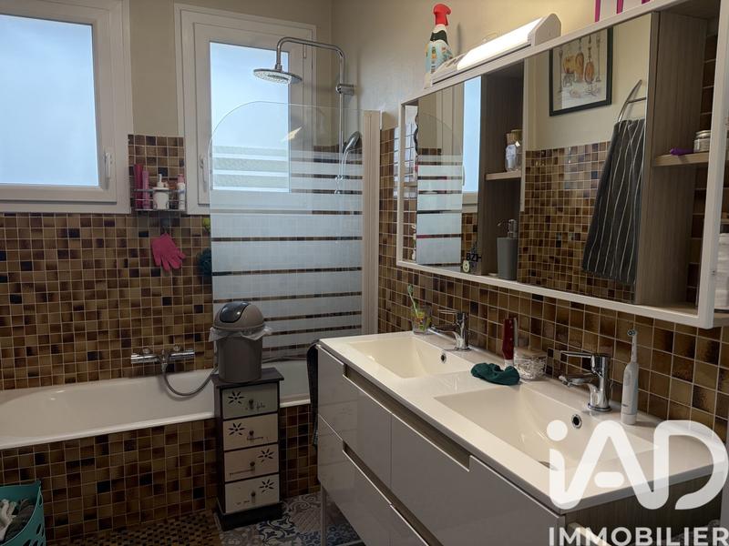 Maison - 125 m² - 7 pièces