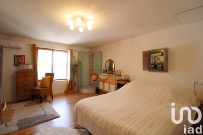 Maison de village - 90 m² - 4 pièces