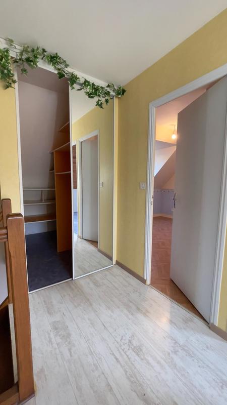 Maison - 111 m² - 6 pièces