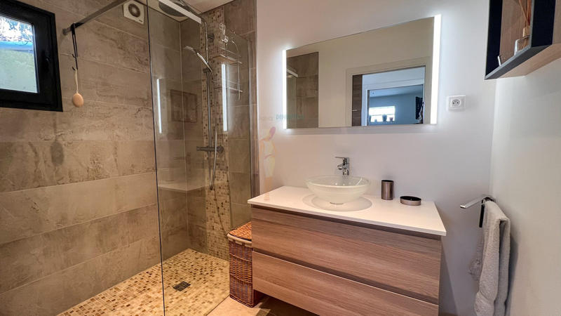 Maison - 84 m² - 4 pièces