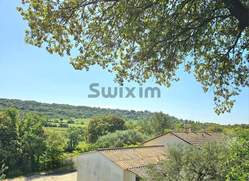 Villa - 80 m² - 4 pièces