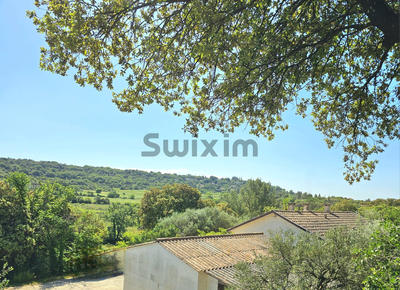 Villa - 80 m² - 4 pièces