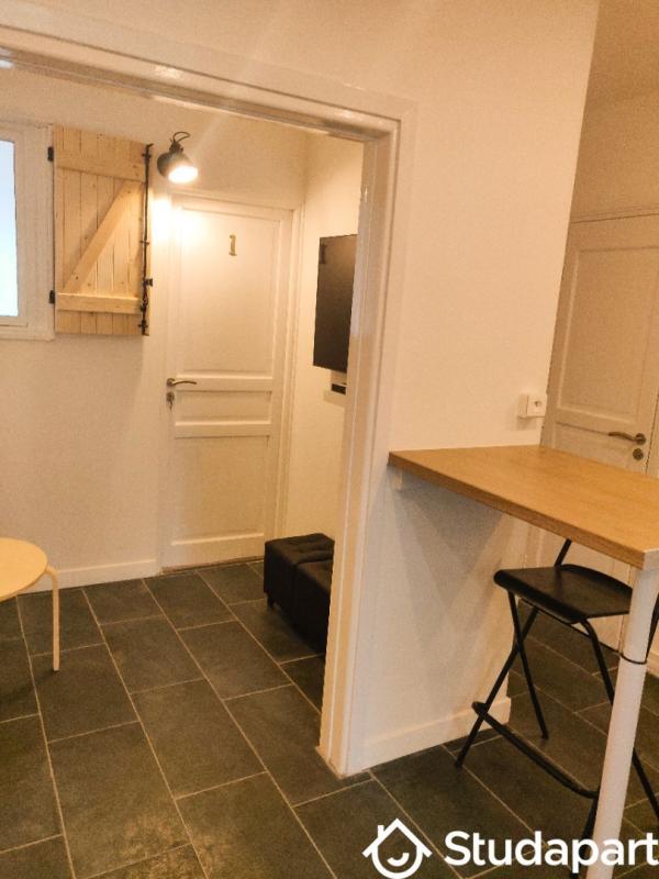 Chambre - 11 m² - 1 pièce